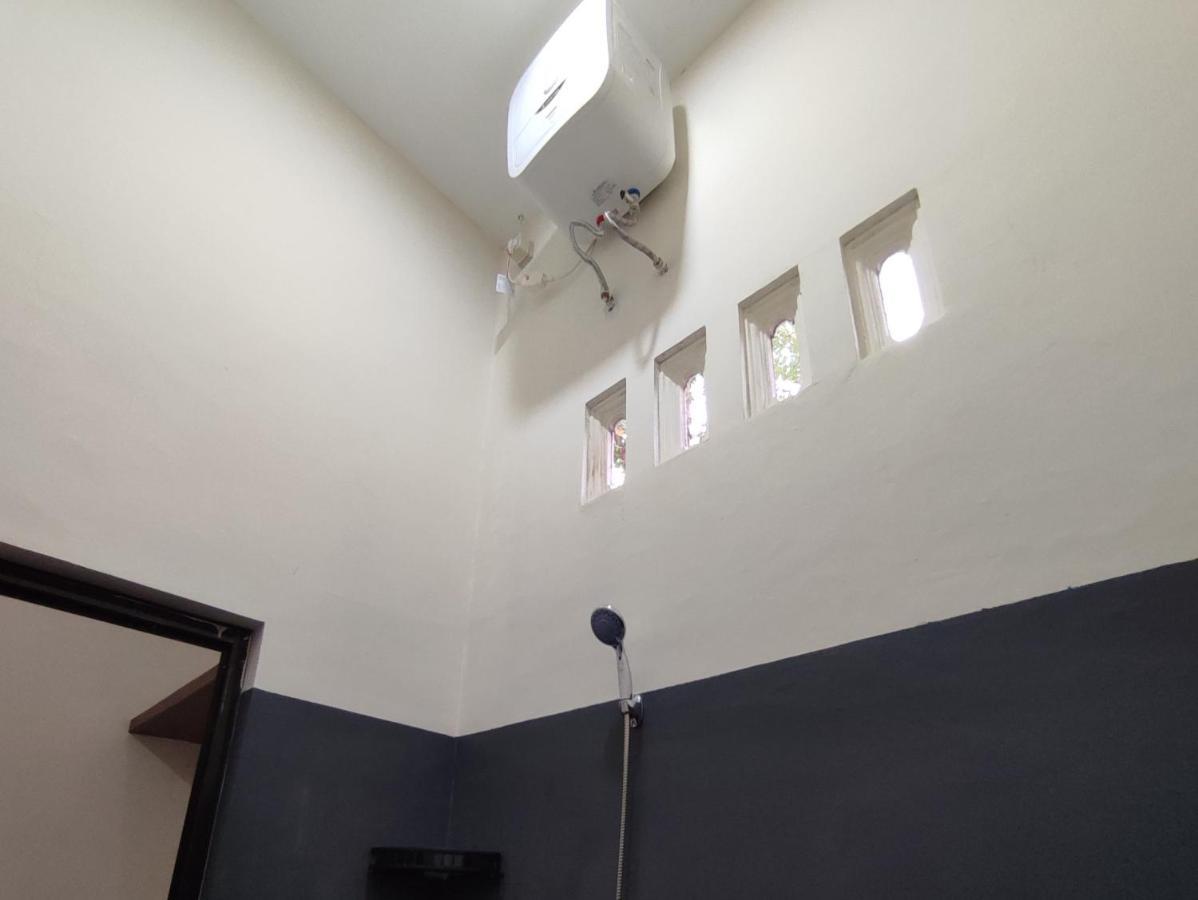 Hotel Reddoorz Syariah Near Exit Tol Pemalang Comal 2 Esterno foto