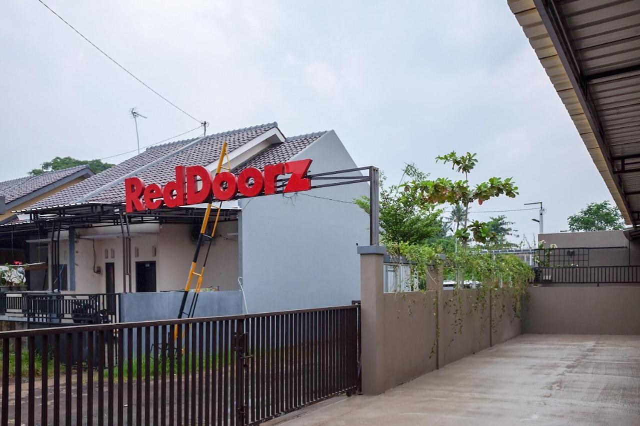 Hotel Reddoorz Syariah Near Exit Tol Pemalang Comal 2 Esterno foto